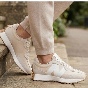New Balance 327 Lifestyle Bisque Desert Clay Women's Beige Sneakers NEW Sz 10.5